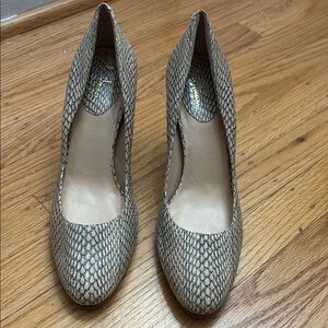 Cole Haan Cream and Black Heels with Classic Design